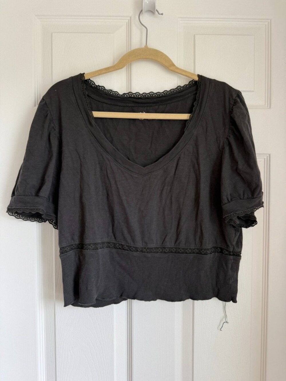 Aerie Black Lace Trim Puff Sleeve Top Size XXL - Picture 2 of 7